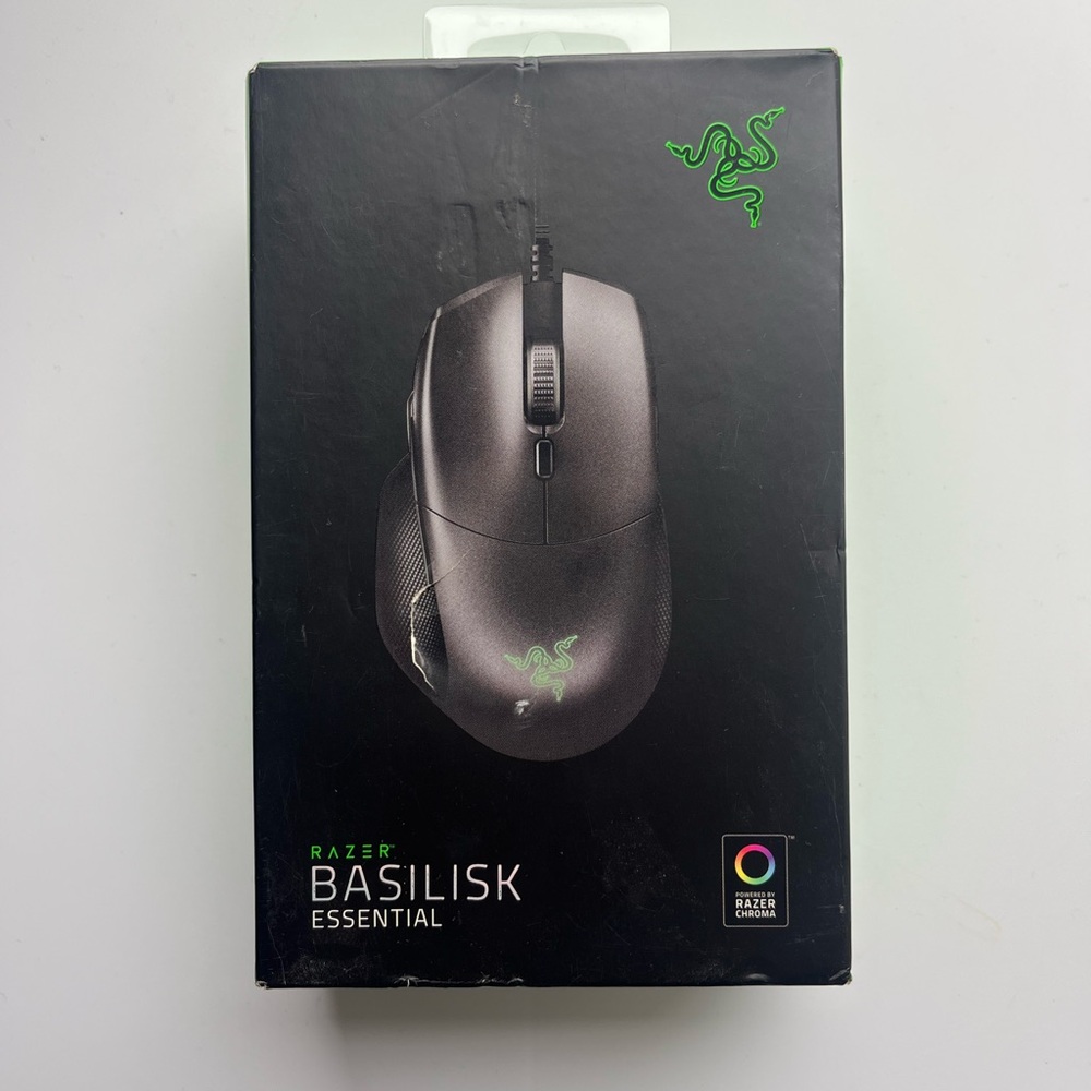*New* Razer Basilisk Essential Ergonomic Wired Gaming Mouse